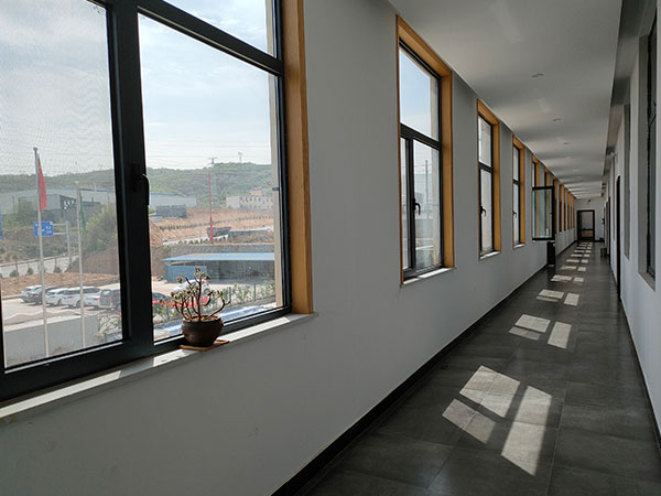 �k��������